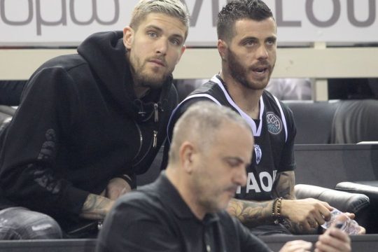 Το focus στους τελικούς και η ασπίδα για «3»